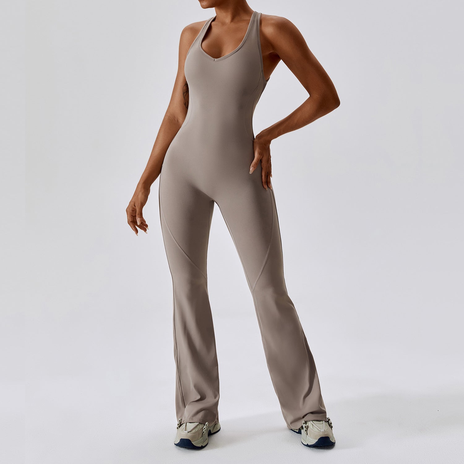 Damen ärmelloser, figurbetonter Overall mit langen Hosenbeinen – Lässiger Sport-Stil