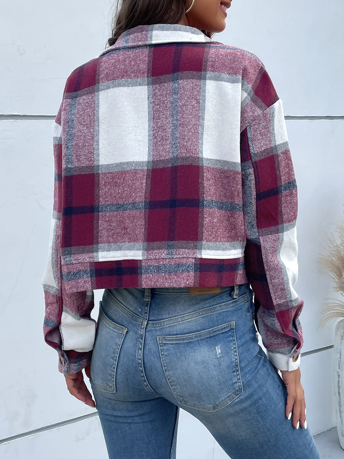 Women Perfee Plaid Button Up Drop Shoulder Cropped Jacket