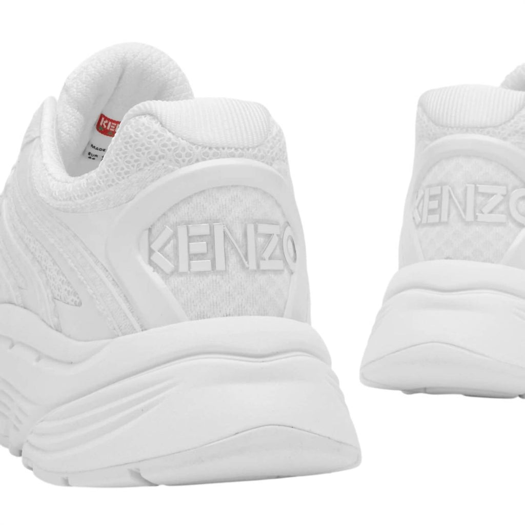 Women's Pace Sneakers