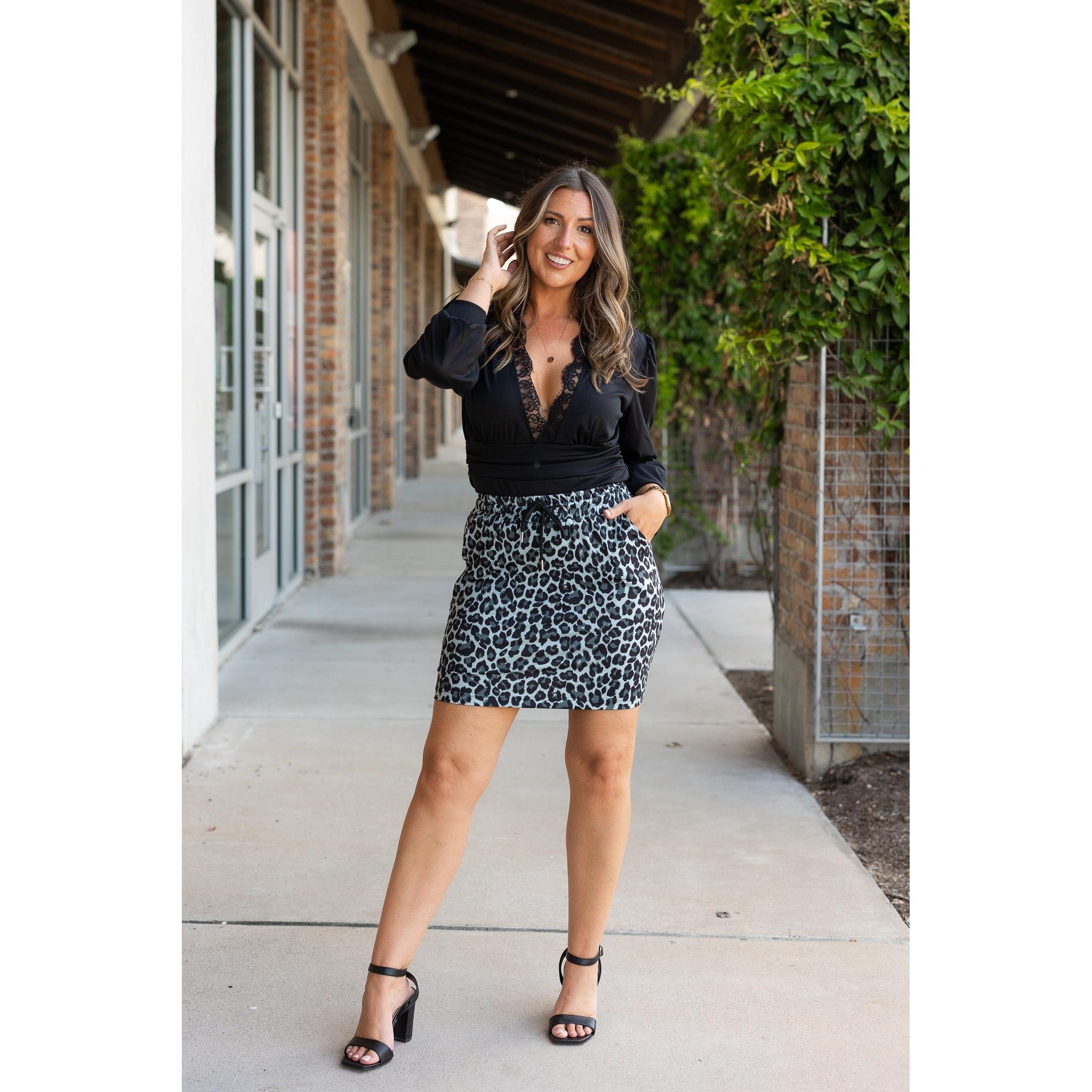 Stella - Snow Leopard Jogger Skirt