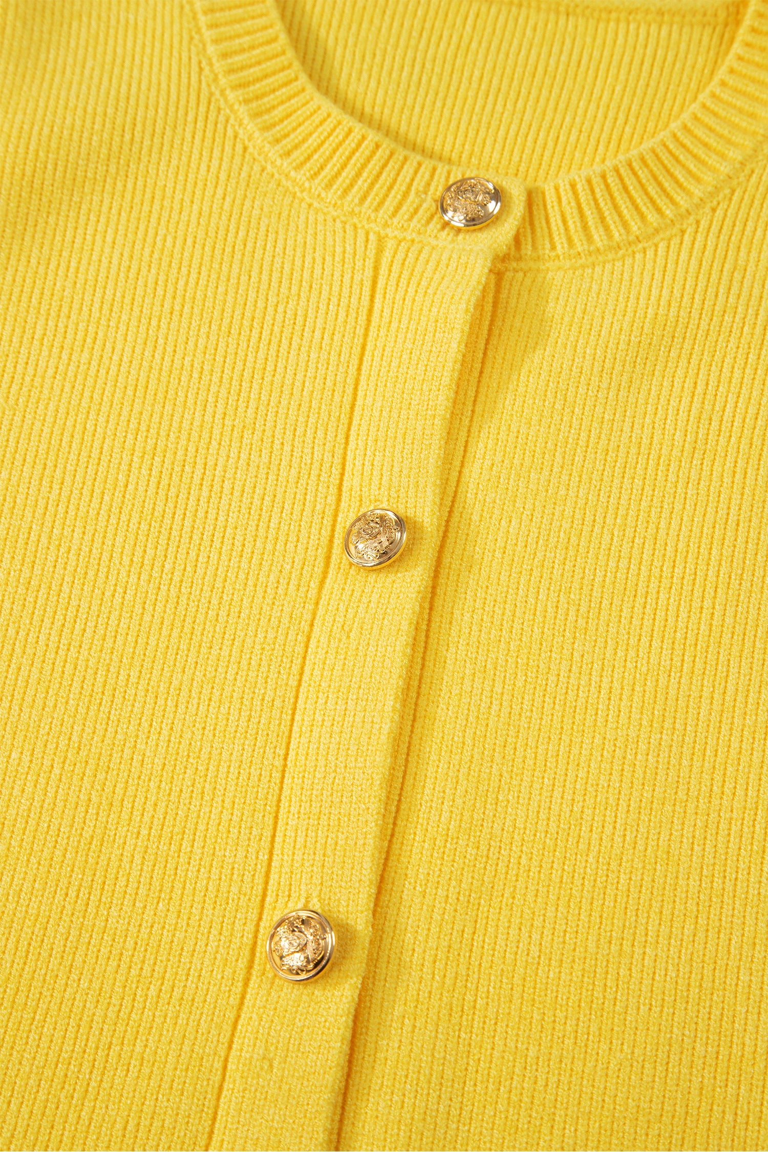 Yellow Cream Solid Color Sleeveless Knit Button Pocketed Sweater