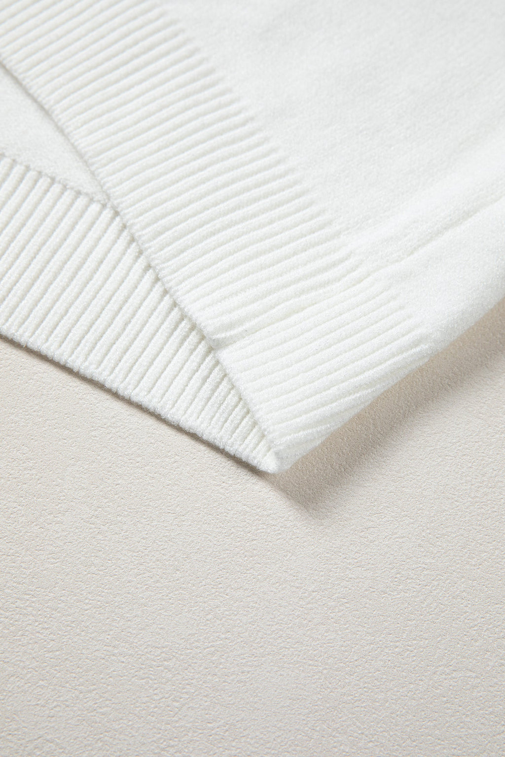 White Corded Horseshoes Ribbed Trim Mock Neck Short Sleeve Sweater