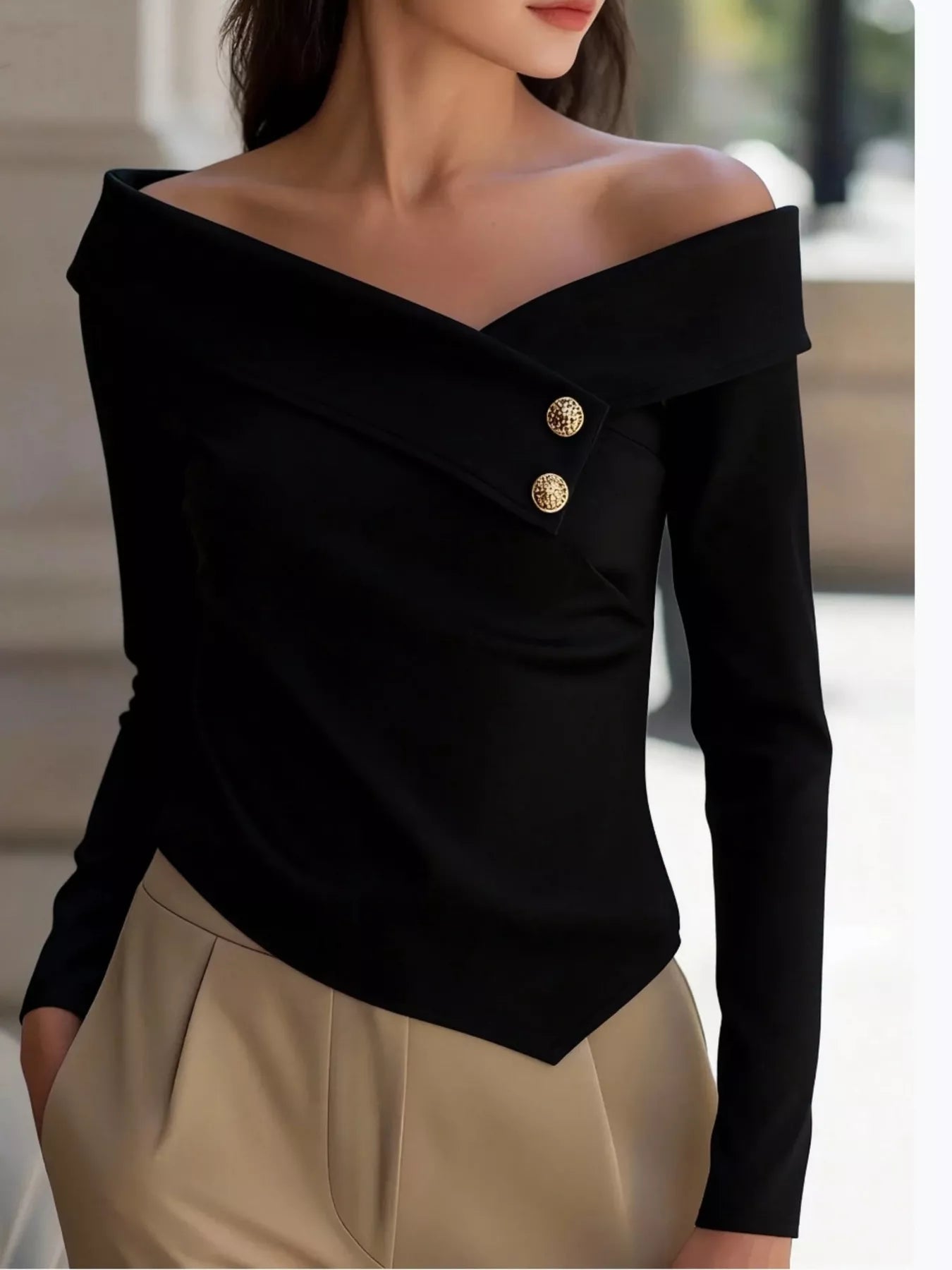 Carmenbluse mit Knopfleiste