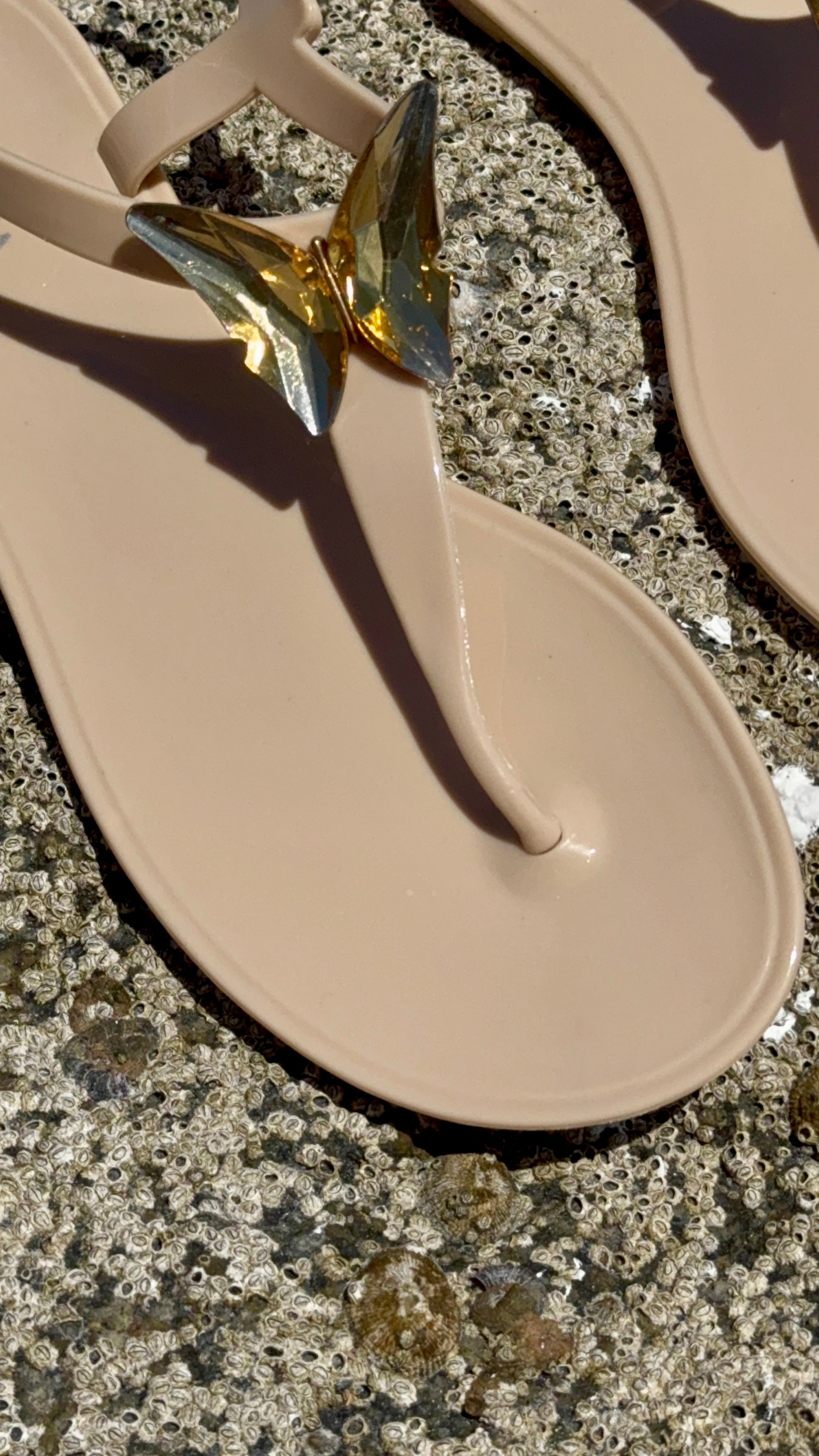 ALIANA Nude Gel Beach Sandals