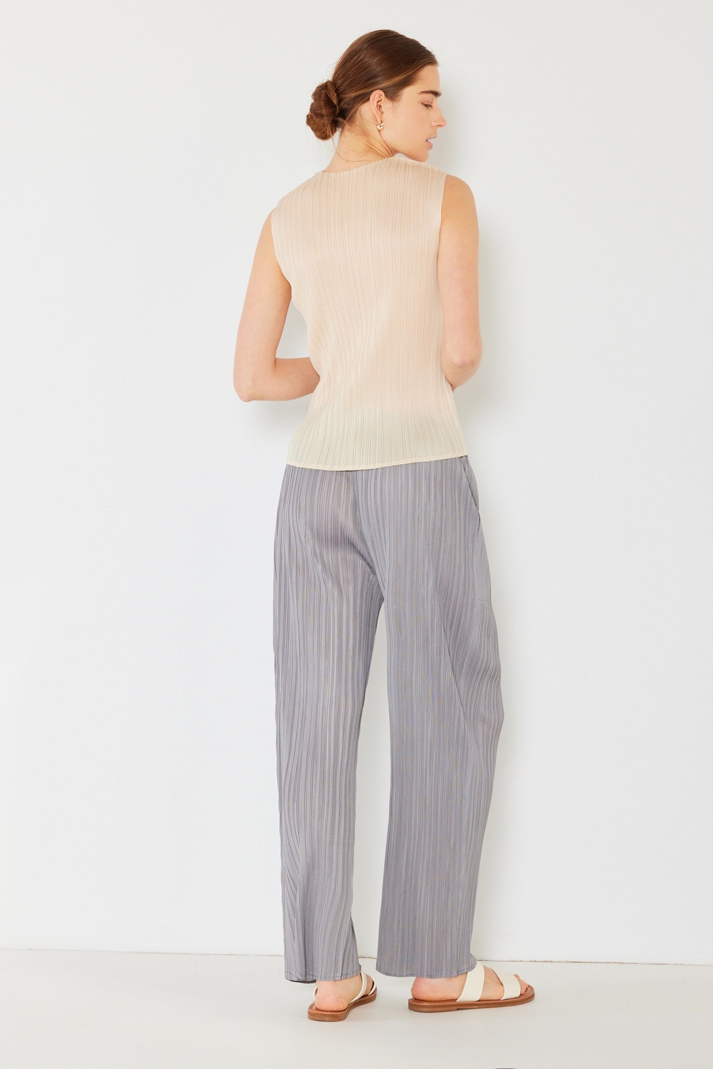 Pleated classic straight long pants - P01BS_Gray