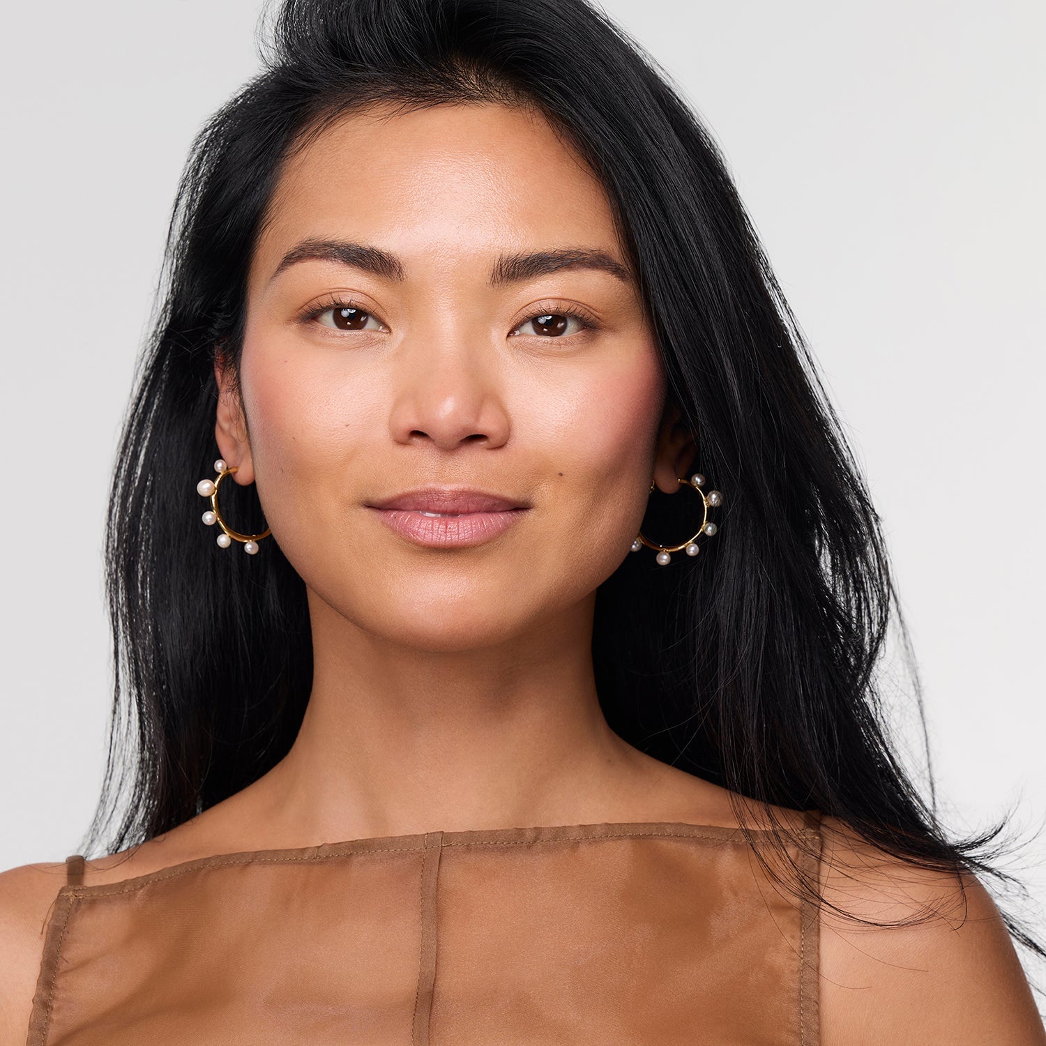 Mini Isla Pearl Hoop Earrings