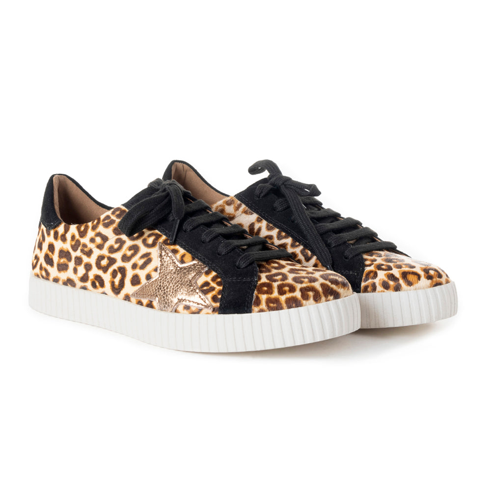 Tender Sneakers
