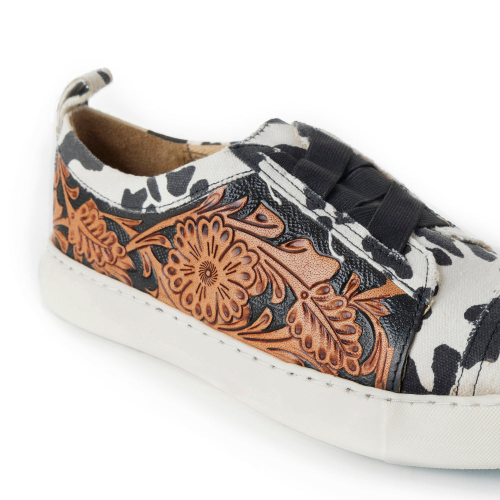 Women Limited Edition Cowprint Sneaker