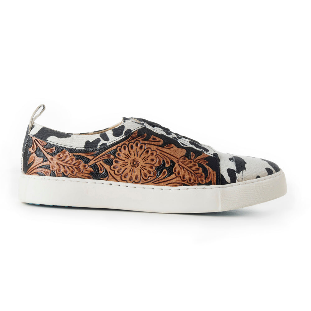 Women Limited Edition Cowprint Sneaker