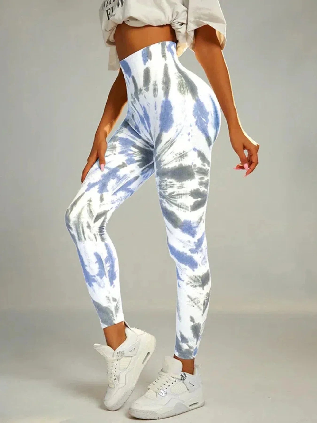 🧘‍♀️ Nahtlose Scrunch-Butt-Leggings mit hoher Taille und Batikmuster