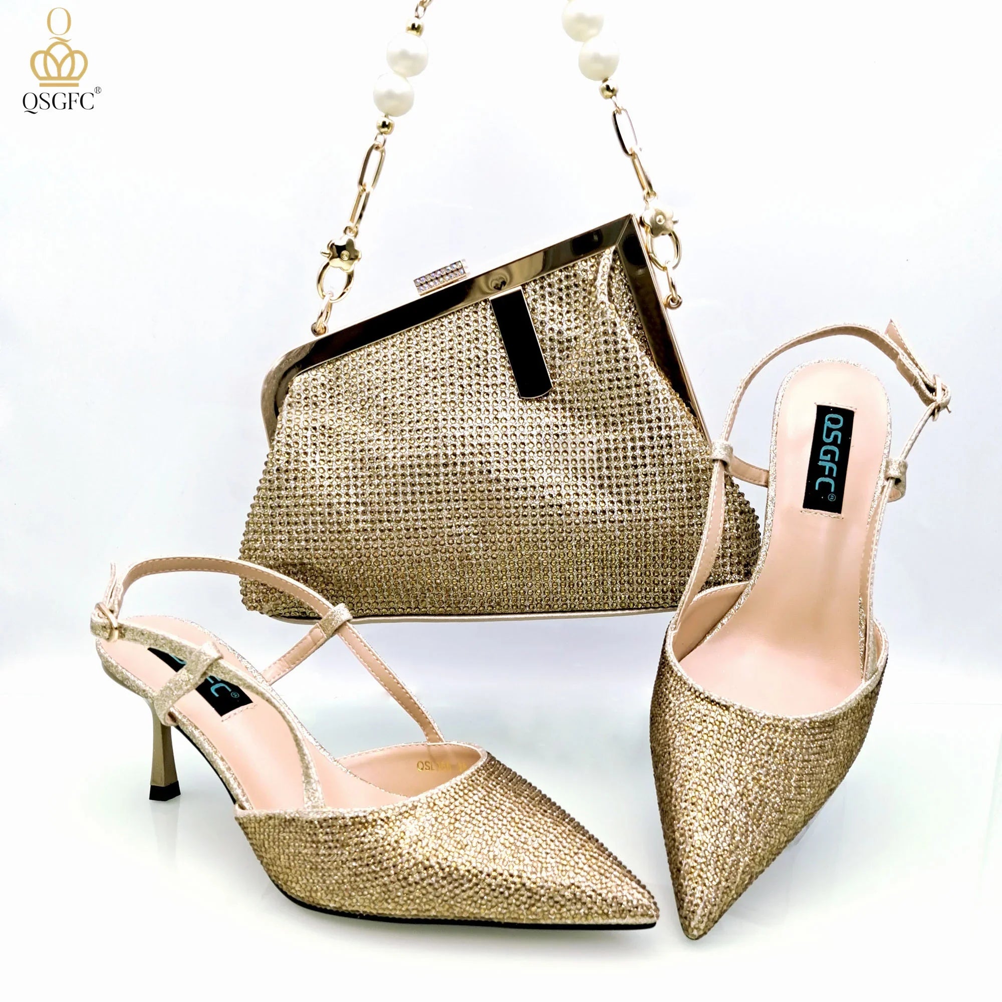 Modische Umhängetasche und High Heels mit Riemchen Set