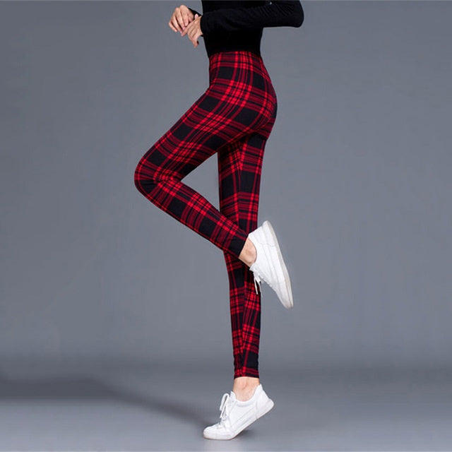 Karierte Yoga-Leggings für Damen – Push-up-Hose mit mittlerer Taille