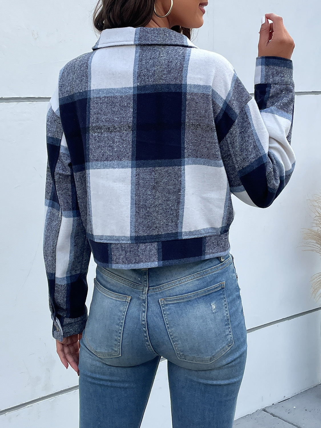 Women Perfee Plaid Button Up Drop Shoulder Cropped Jacket