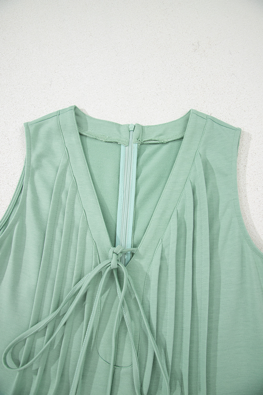 Solid Tie V-Neck Pintuck Sleeveless Romper