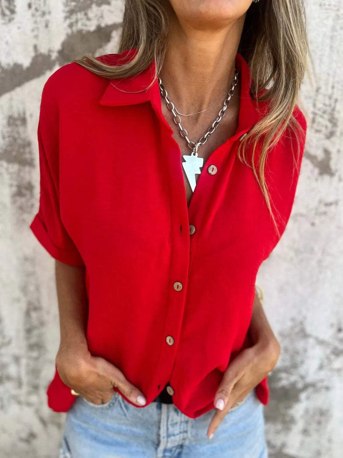 Hemdbluse in Normal- und Übergröße mit Kragen und halben Ärmeln