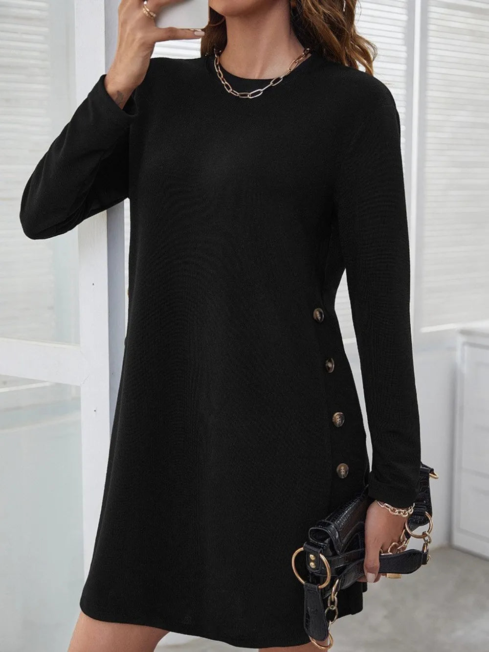 Rundhals-Langarm-Minikleid