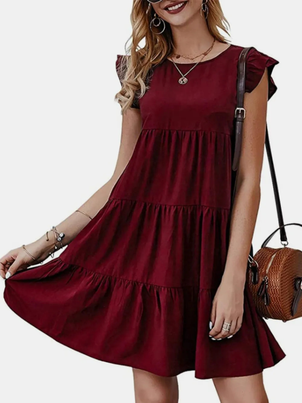 Gerüschtes Rundhals-Minikleid mit Kappenärmeln